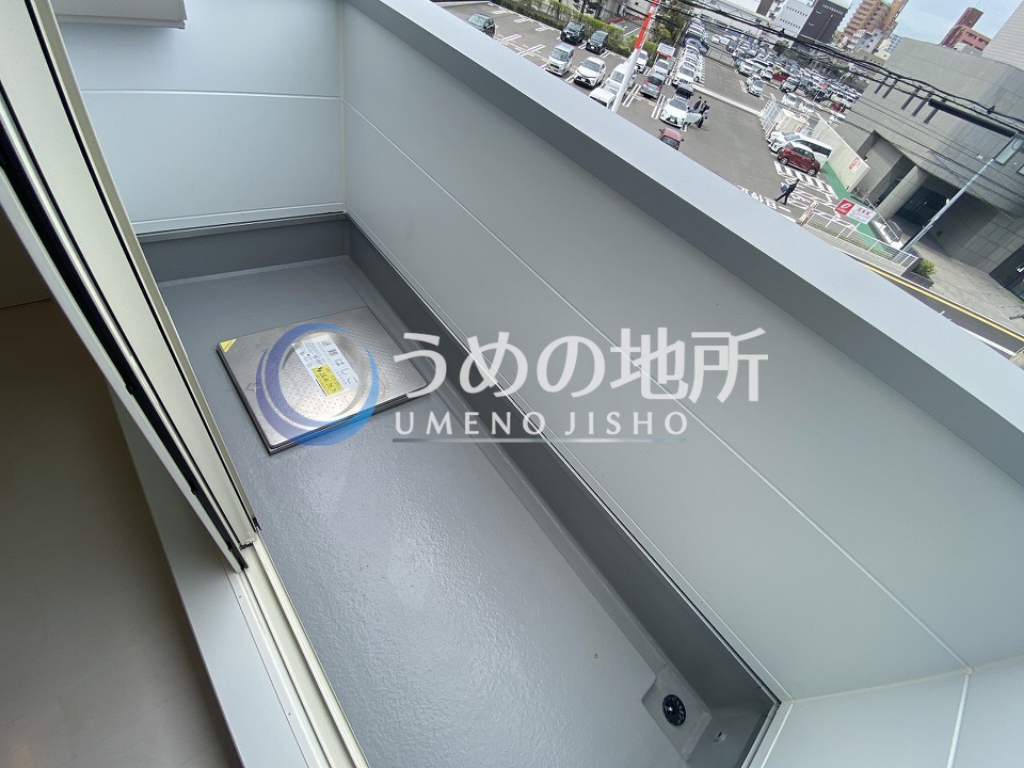 バルコニー　バルコニー