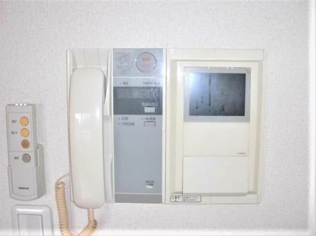 セキュリティ　モニター付きインターホンです