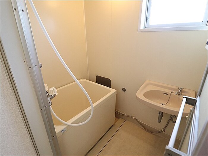 バス・シャワールーム　きれいなお風呂です