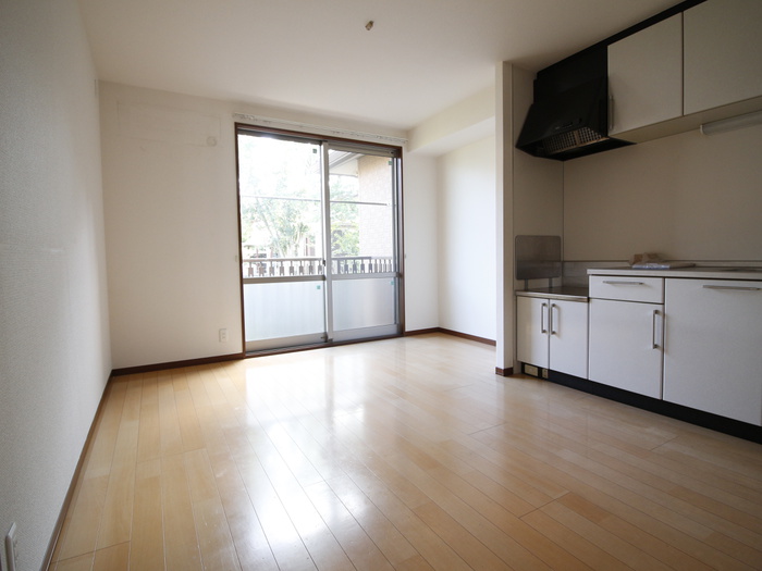 居室・リビング　反転タイプの別のお部屋になります