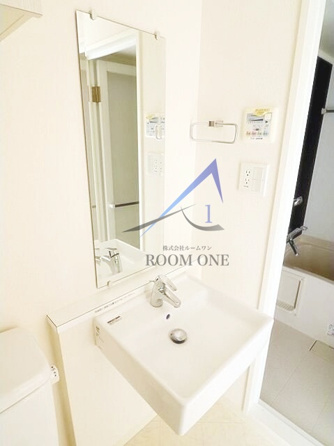 洗面設備　洗面台です。