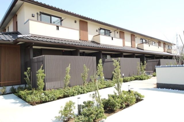 建物外観　★大和リビング施工の新築物件★お申し込みはお早めに★