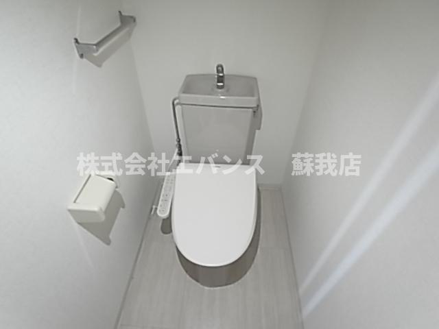 トイレ　清潔感のあるトイレです