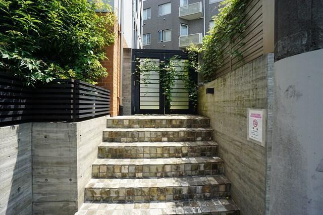 エントランス　エントランス