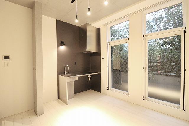 居室・リビング　キッチン