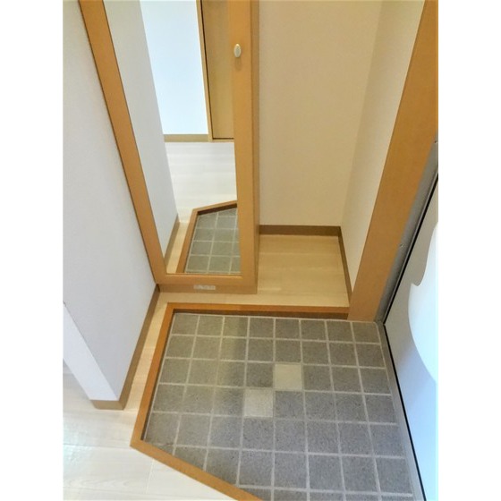 玄関　姿見付シューズＢＯＸ
