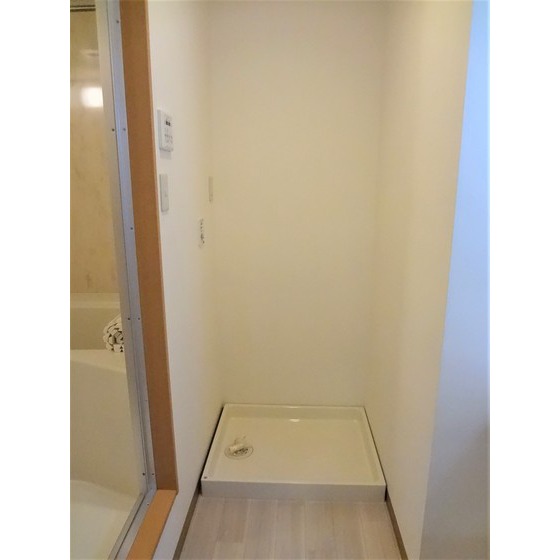 洗面設備　洗濯機置き場