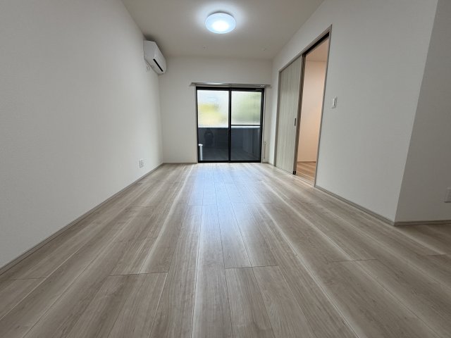 居室・リビング　同社施工