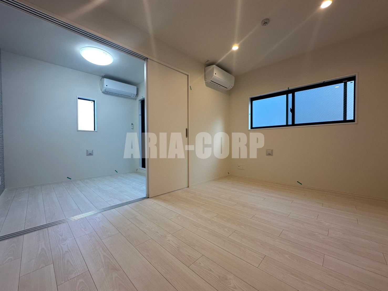 居室・リビング　白を基調とした統一感あるお部屋です！