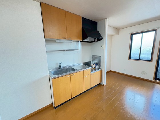 キッチン　※別部屋の写真を使用しています。