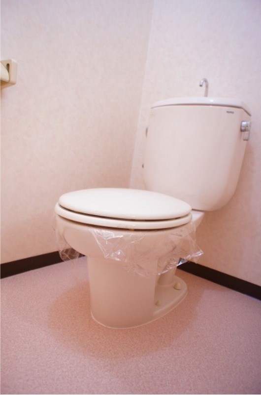 トイレ　図面と現状に相違がある場合には現状を優先．．．