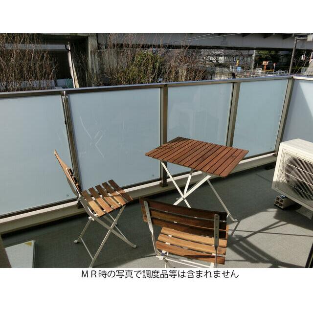 バルコニー　Ｆタイプ2015年3月撮影 ＭＲ時の写真で調度品等は含まれま