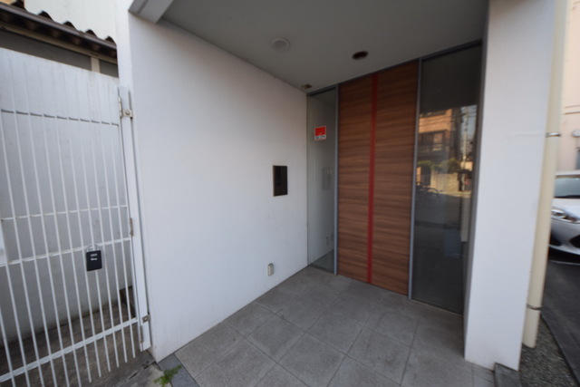 エントランス　～おかえりなさいませ～