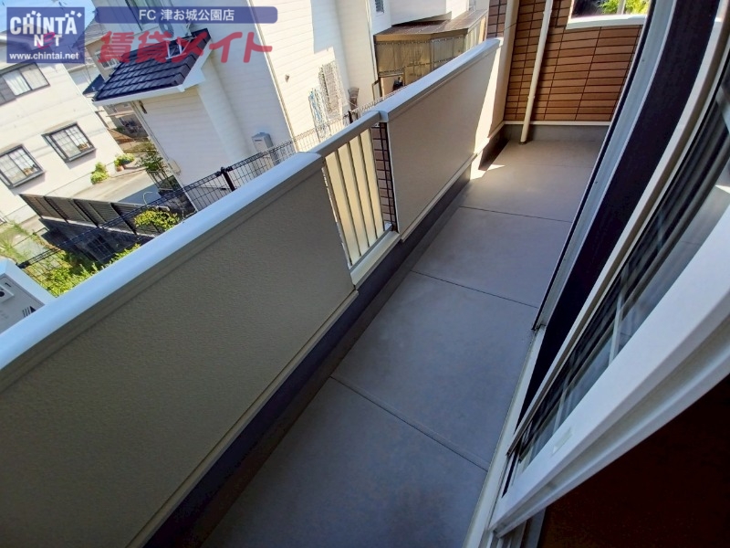 バルコニー　同型参考写真