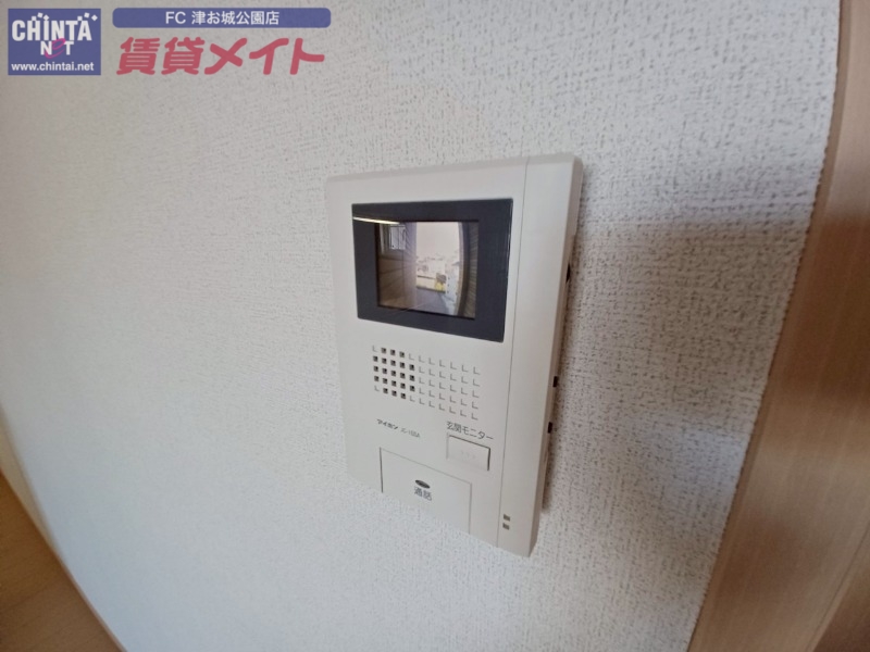 セキュリティ　同型参考写真