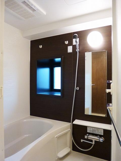 バス・シャワールーム　パークアクシス上野・稲荷町のバスルームです