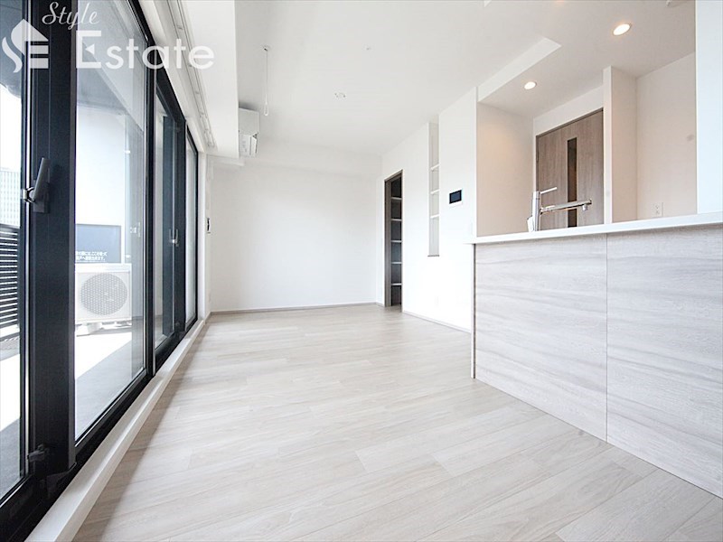 居室・リビング　リビング