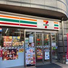 コンビニ　セブンイレブン日本橋横山町店（コンビニ）まで108m