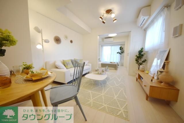 居室・リビング　家具家電はイメージです。