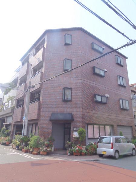 建物外観　★レンガ風の綺麗な外観★