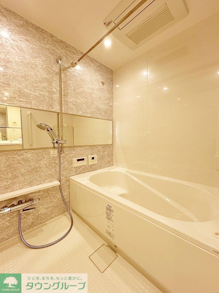 バス・シャワールーム　バス