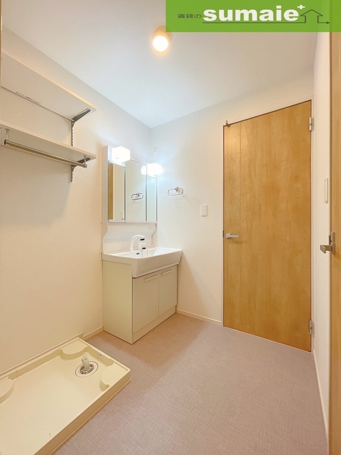 洗面設備　同仕様写真