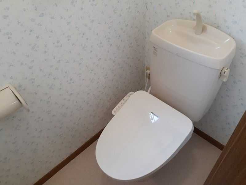 トイレ　図面と現状に相違がある場合には現状を優先