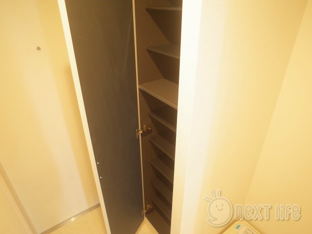 玄関　リブリティエラ