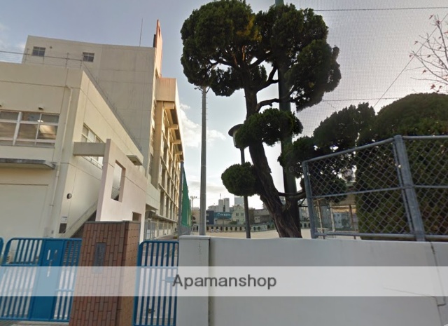 小学校　牛田小学校（小学校）まで677m