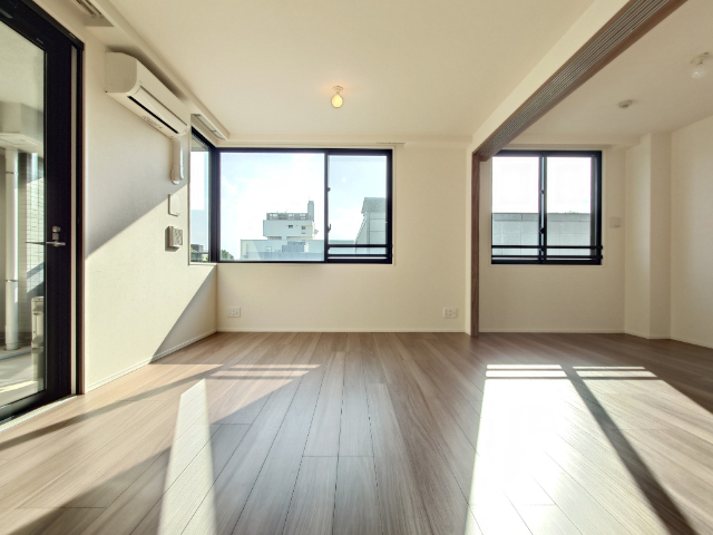 その他部屋・スペース　ＬＤＫ１３．１帖