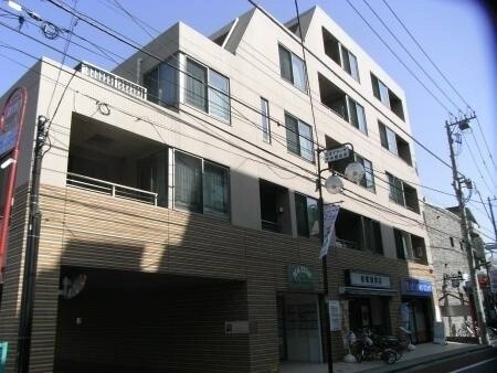 建物外観　外観タイル張りです