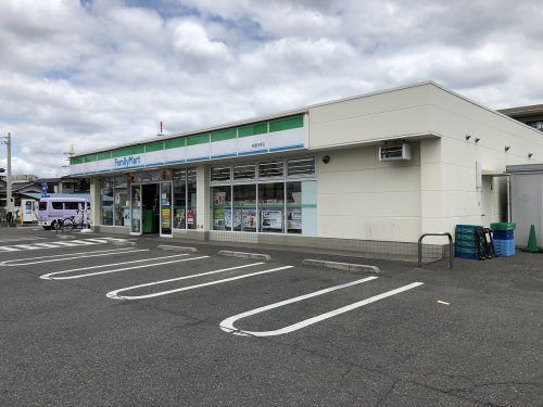 コンビニ　ファミリーマート 柏豊四季店（コンビニ）まで126m