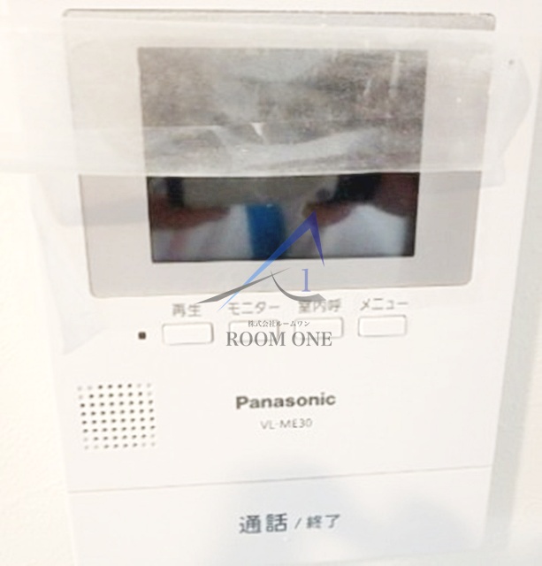 セキュリティ　モニター付きインターホンです。