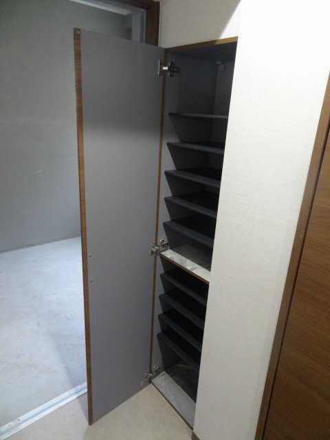 その他設備　シューズボックス