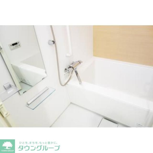 バス・シャワールーム　※写真は同タイプ住戸です。