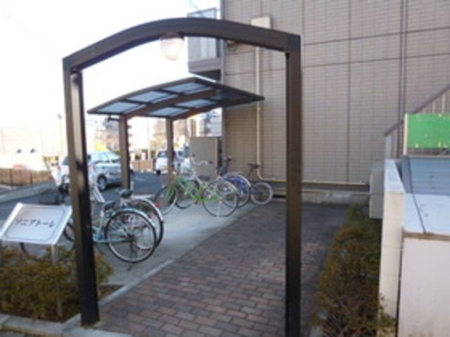 エントランス　★エントランス前写真★