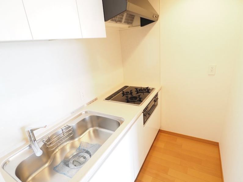 キッチン　別部屋別タイプ写真イメージとして