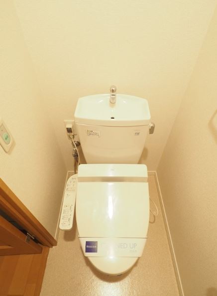 トイレ　別部屋別タイプ写真イメージとして