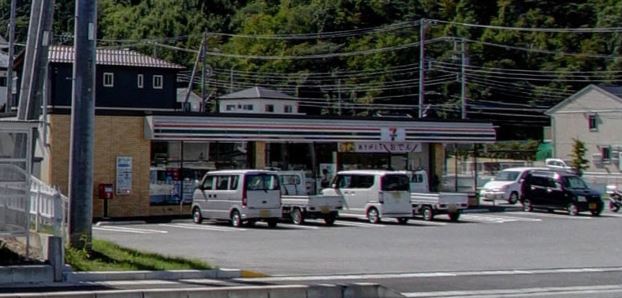 コンビニ　セブンイレブン 富士川鰍沢口店（コンビニ）まで107m