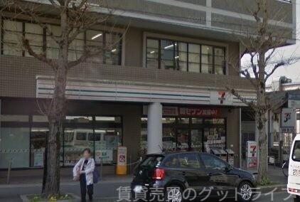 コンビニ　セブンイレブン京都修学院駅前店（コンビニ）まで591m