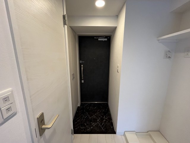 玄関　落ち着いた玄関です