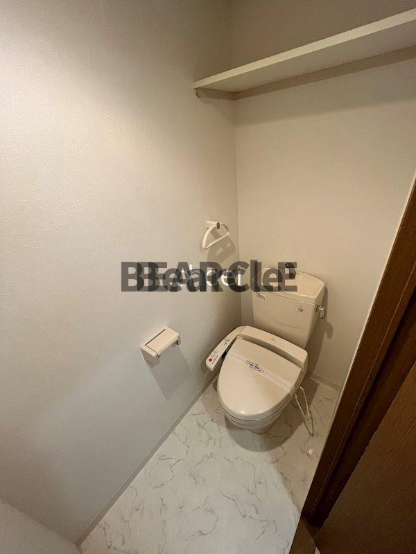 トイレ　落ち着いたトイレです