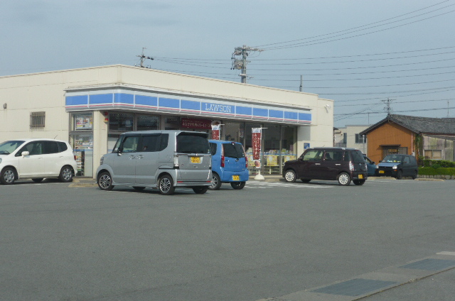 コンビニ　ローソン伊勢小俣町店（コンビニ）まで1347m