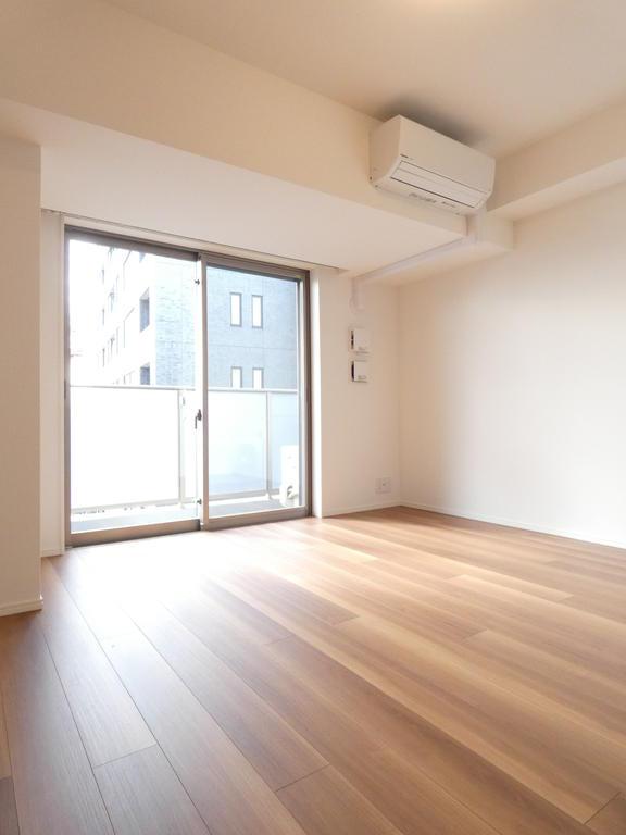居室・リビング　内観1※別部屋参考写真