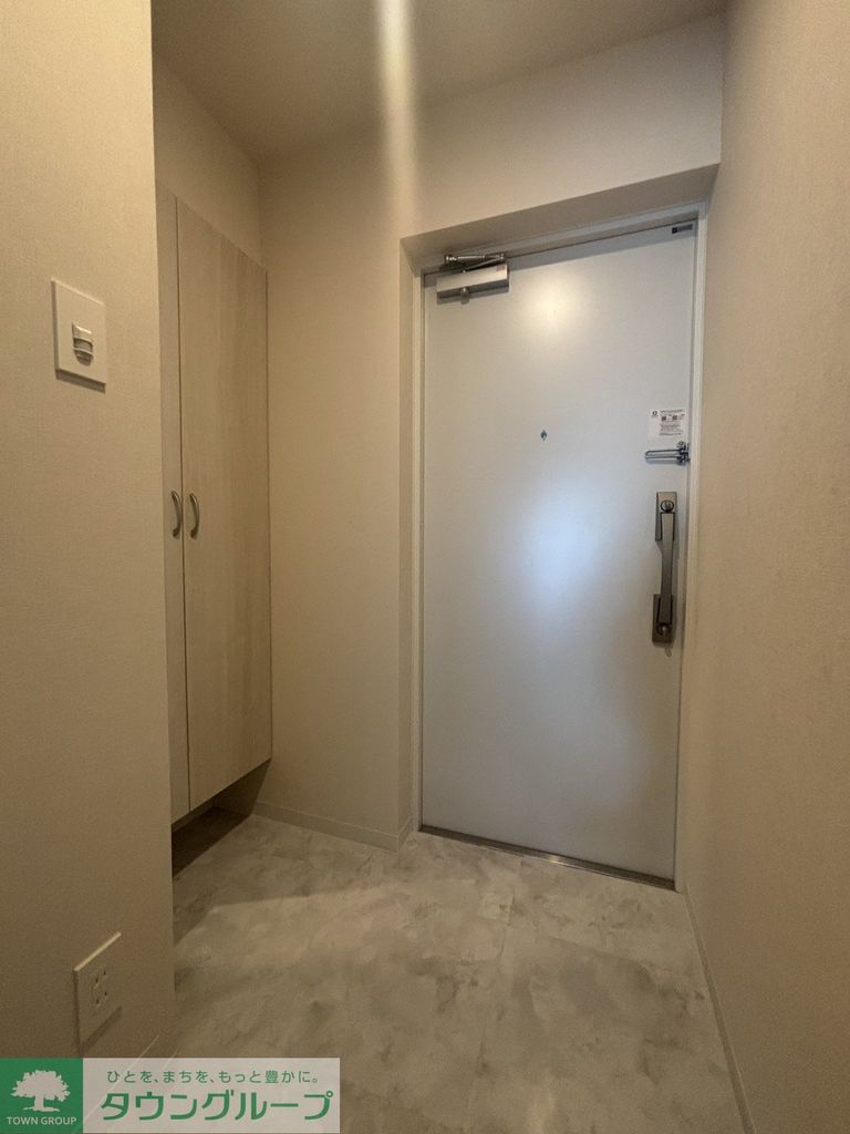 セントラル立川の玄関写真