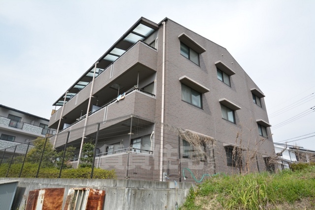 建物外観　オンライン内覧・現地案内も可能です