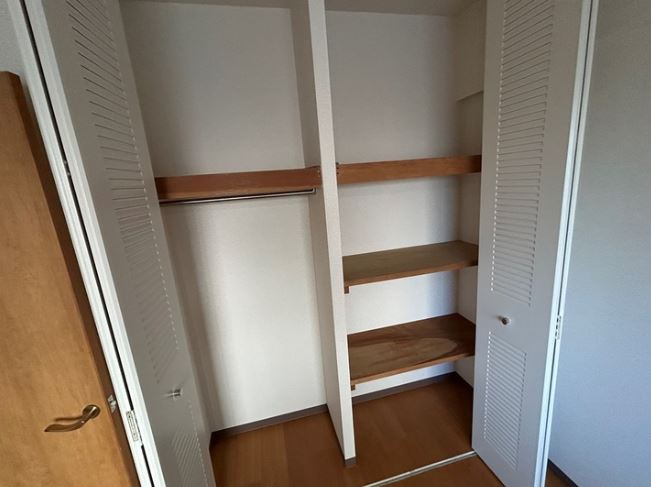 収納　同物件別部屋です