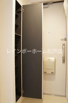 玄関　明るい玄関です