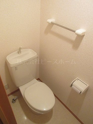 トイレ　※別号室参考写真