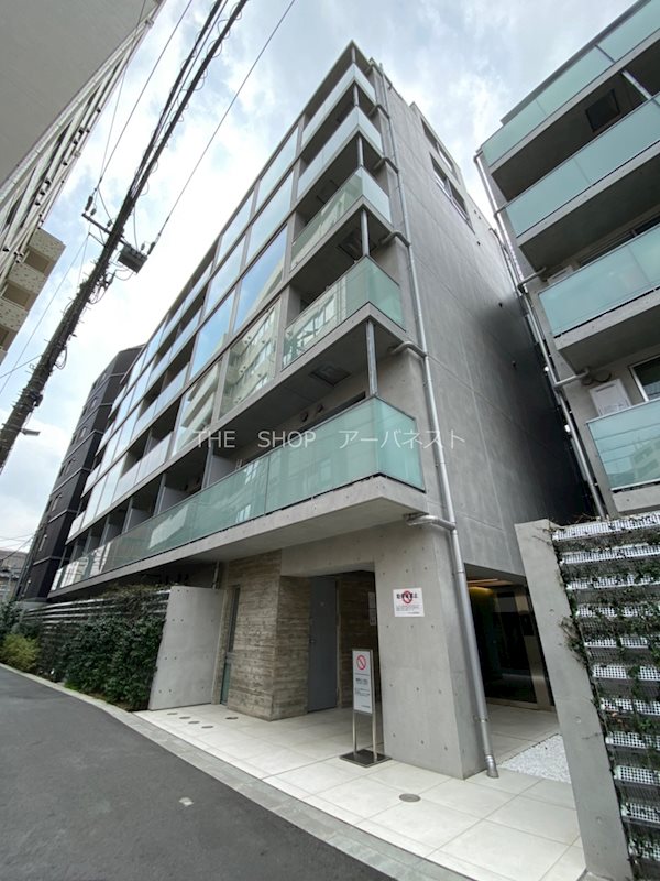 建物外観　デザイナーズマンション！